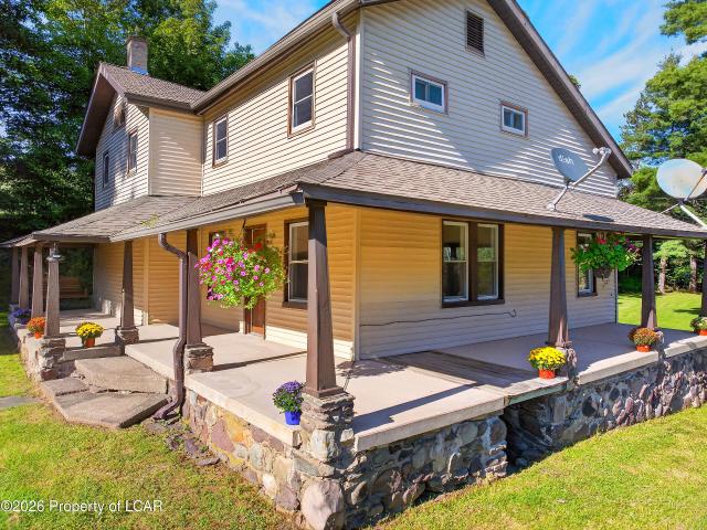 345 Pine Tree Road