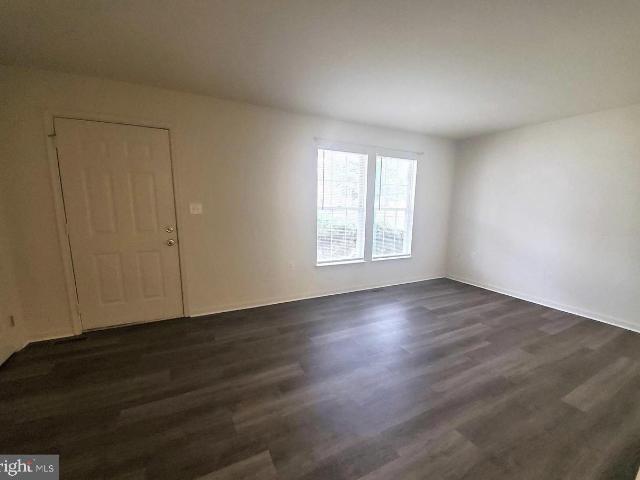 345 Woodpoint Ave, Hagerstown, MD 21740 | MLS #MDWA2035