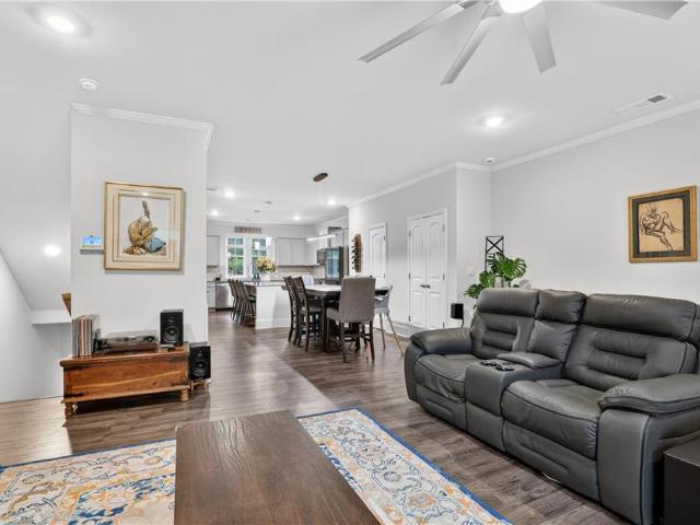 345 Vista Lane