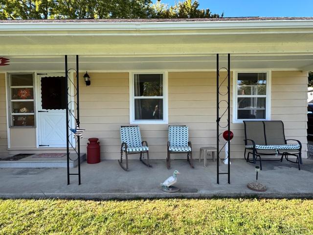 3465 Sunnyview Drive
