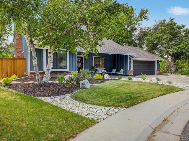 3469 E Easter Place