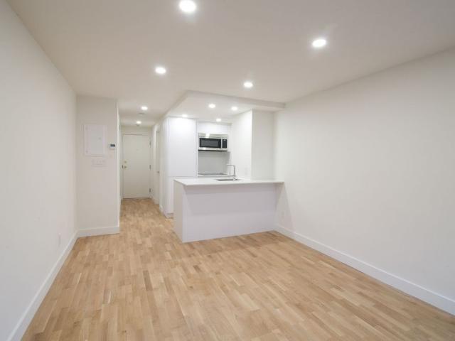 3460 Rue Durocher