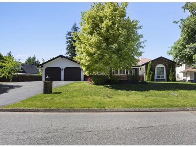 34629 Ascott Avenue, Abbotsford, BC, V2S 5A3 house for sale | Listing ID R3135 | Royal LePage