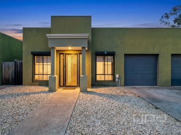 34/62 Andrew Street, Melton South VIC 3338 House For Rent | Domain