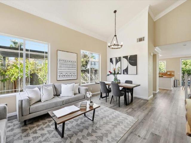 34637 Arroyo Drive