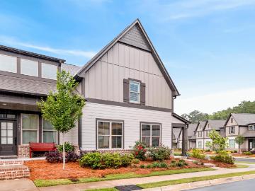 3463 Feldspar Circle