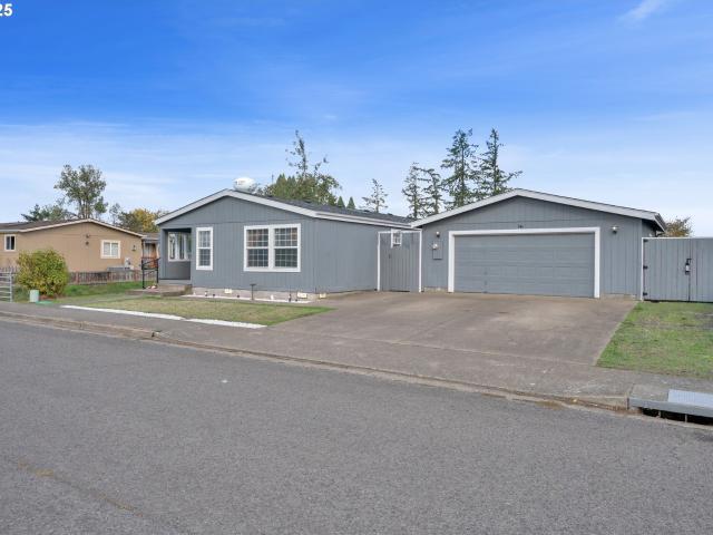 346 E 10TH PL