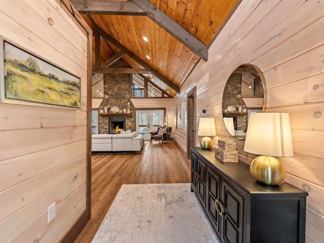 346 Logan Drive, Mineral Bluff, US, GA