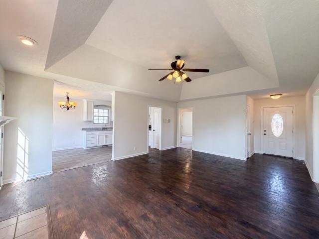 3475 Melrose Dr
