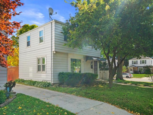 3476 S Ahmedi Ave