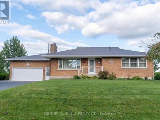 3477 Marydale Avenue, South Stormont, ON, K6K 1P6 house for sale | Listing ID X13793 | Royal LePage