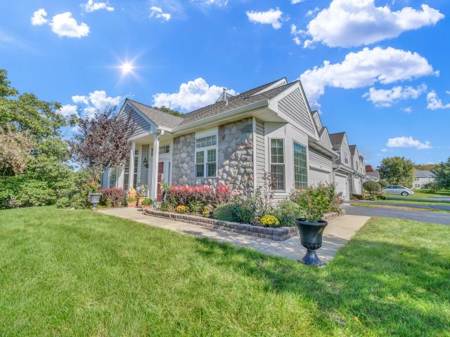 34734 N Lakeside Drive # 34734