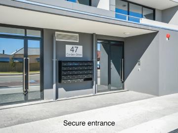 3/47 Carden DriveCannington WA 6107, Australia