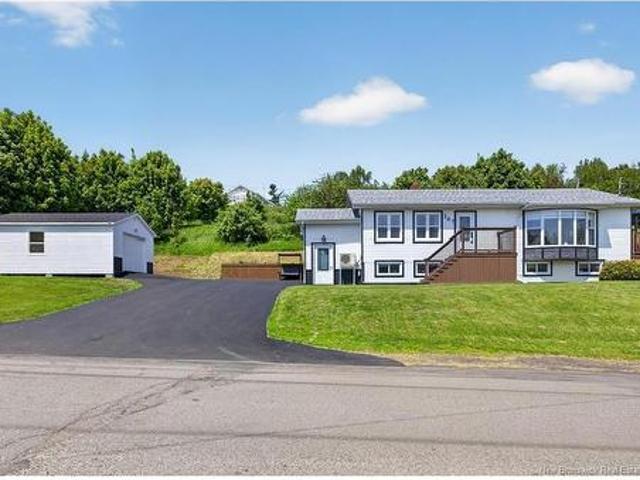 347 Dillon Ave, Dalhousie, NB, E8C 1N4 house for sale | Listing ID NB141942 | Royal LePage