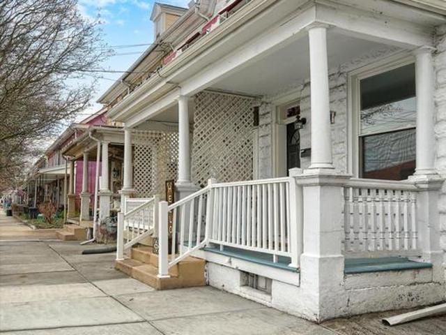 347 E Louther Street
