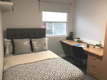 347 New Cross House, London SE14 1 bed in a flat share to rent £1,040 pcm £240 pw