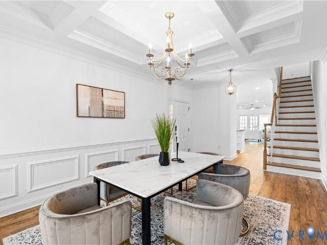 347 Swinburne Road