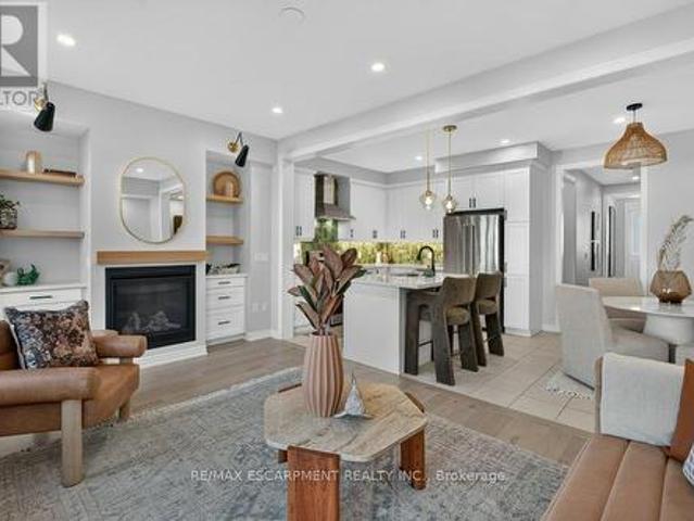 347 Raymond Road, Hamilton, ON, L9K 0J8 house for sale | Listing ID X13884 | Royal LePage