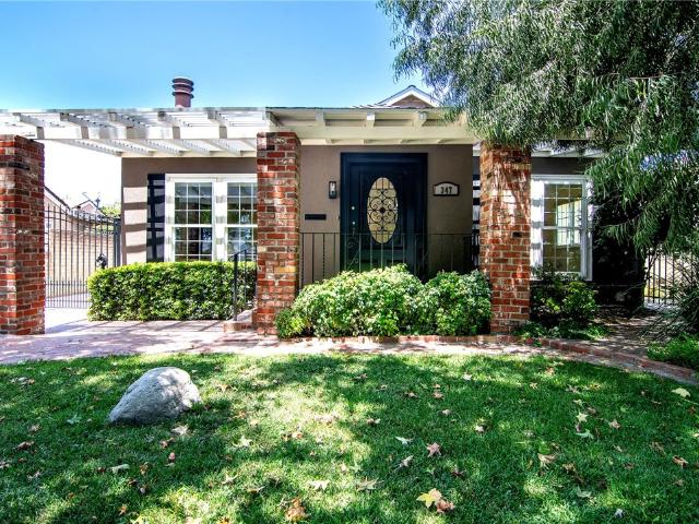 347 W Spazier Avenue