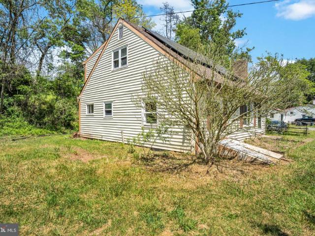 3485 Valley Road