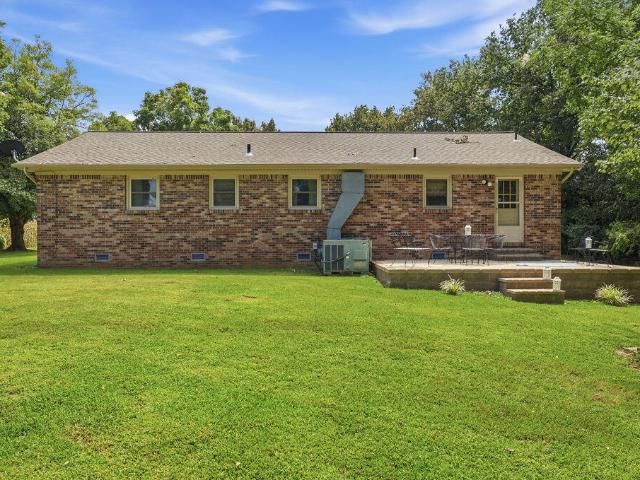 3488 Edgehill Trail