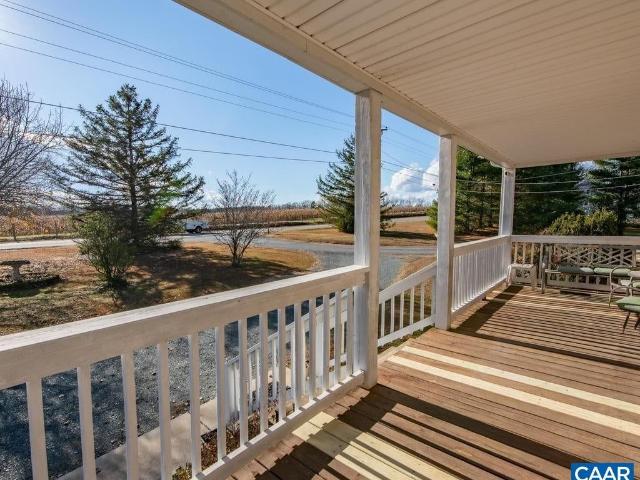3483 W River Rd, Scottsville, VA