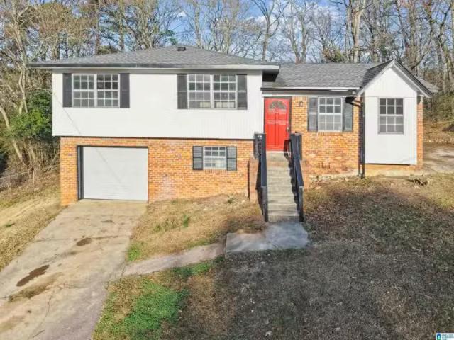 348 17TH AVE NW, CENTER POINT, AL 35215