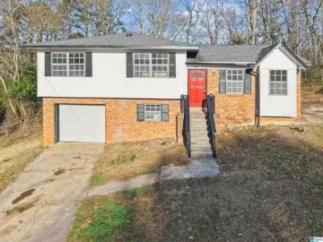 348 17TH AVE NW, CENTER POINT, AL 35215