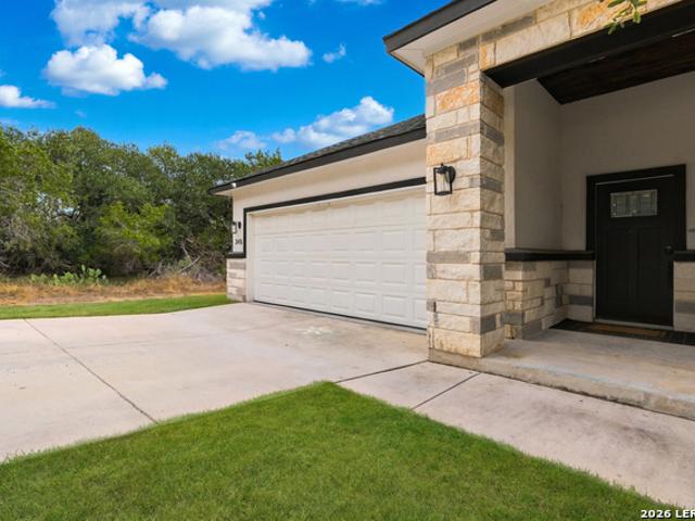 348 Fawn Dr