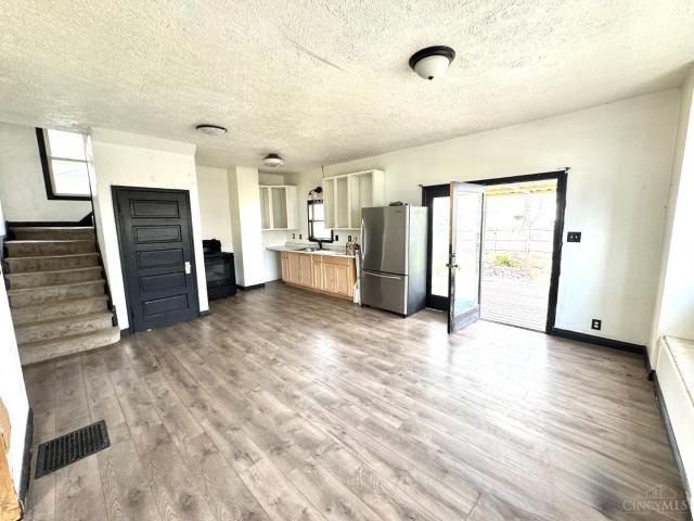 348 Fairview Avenue