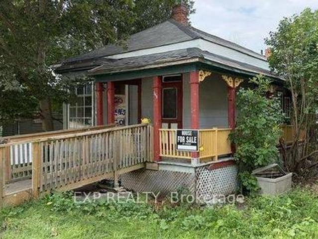 348 Frank Street, South Bruce Peninsula, ON, N0H 2T0 house for sale | Listing ID X13653 | Royal LePage