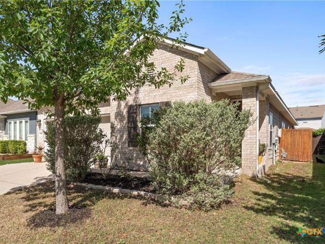 348 Lacey Oak Loop, San Marcos, TX 78666 | MLS #610421