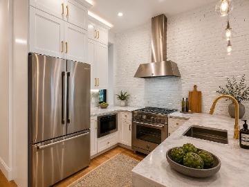 348 Lafayette Avenue, Brooklyn, NY