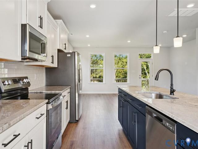 348 Mt McCauley Way