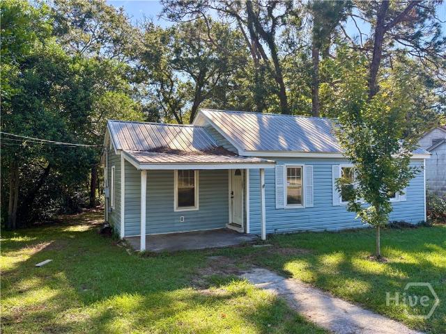 348 N College Street