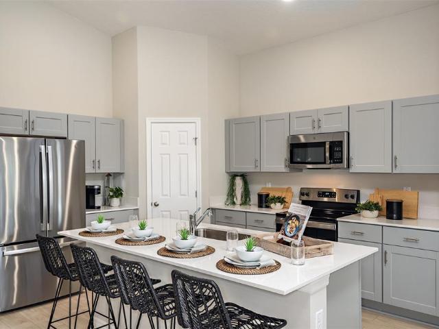 34987 Arbor Retreat Dr, Dade City, FL 33525 | MLS #TB8501