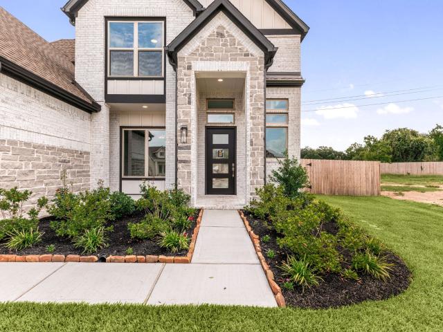 349 Covey Lane