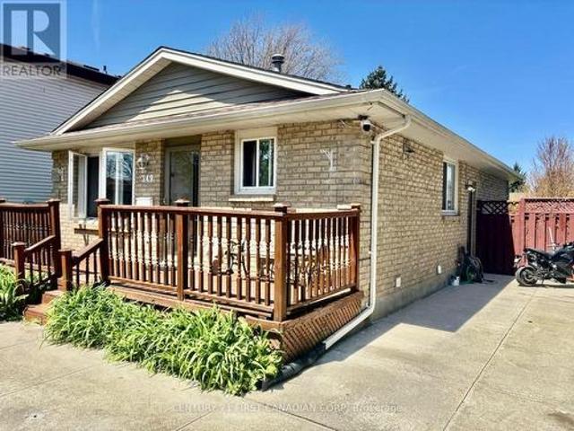 349 Banbury Crescent, London South T, ON, N5Z 4V1 house for sale | Listing ID X13565 | Royal LePage