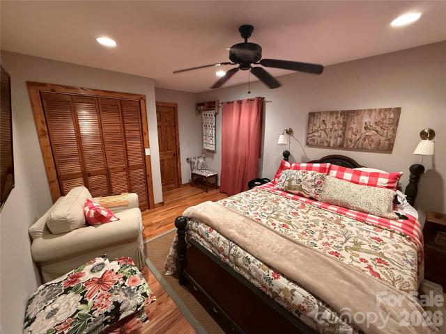 349 Barefoot Cove