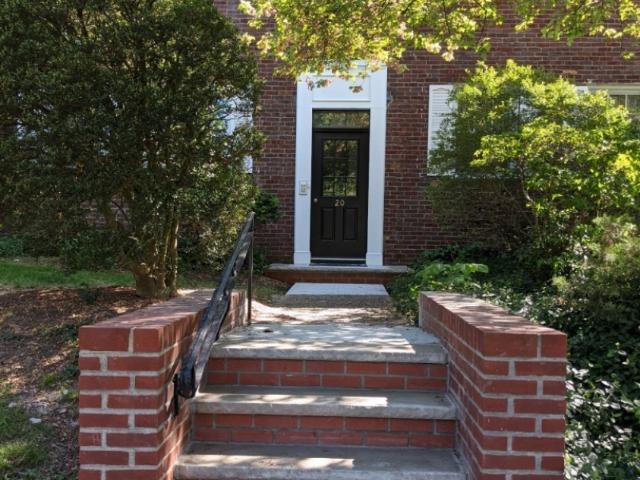 349 Bloomfield Ave, 1 bed, 1 full bath
