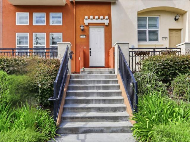 349 Esfahan Court