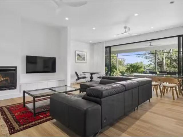 349 Lower Plateau Road, Bilgola Plateau House for rent Listed.