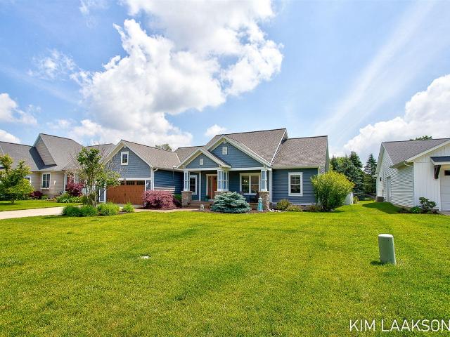 349 Parkside Lane