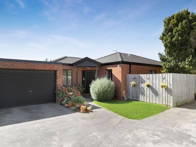 3/4 5 Jamie Court, HASTINGS, VIC 3915