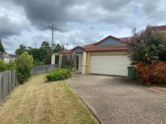 3/4 6 Brittney Court, ASHMORE, QLD 4214