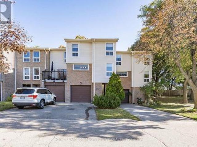 34 7251 Copenhagen Road, Mississauga, ON, L5N 2H6 townhouse for sale | Listing ID W13884 | Royal LePage