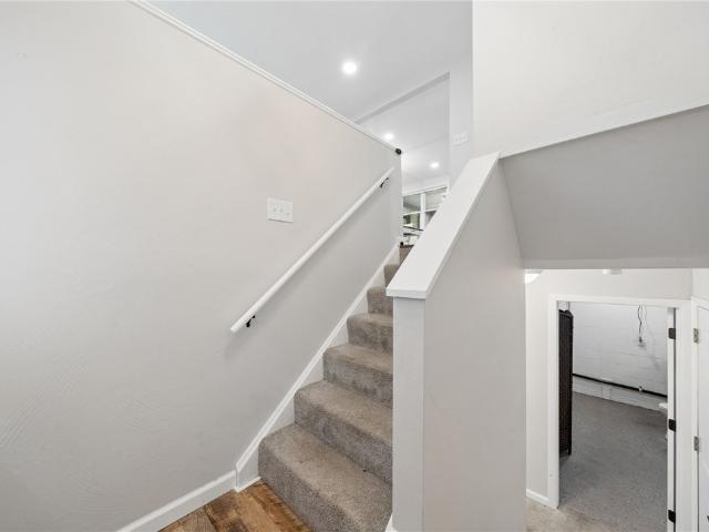 34 Tami Dr