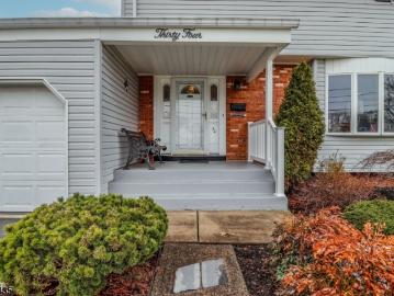 34 Timberlane Dr