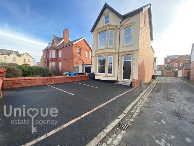 34 Victoria Road, Lytham St. Annes | FY8