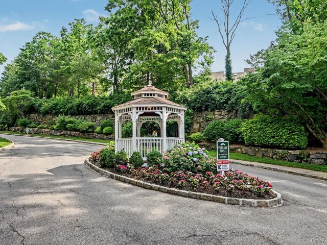 34 Winding Ridge Road